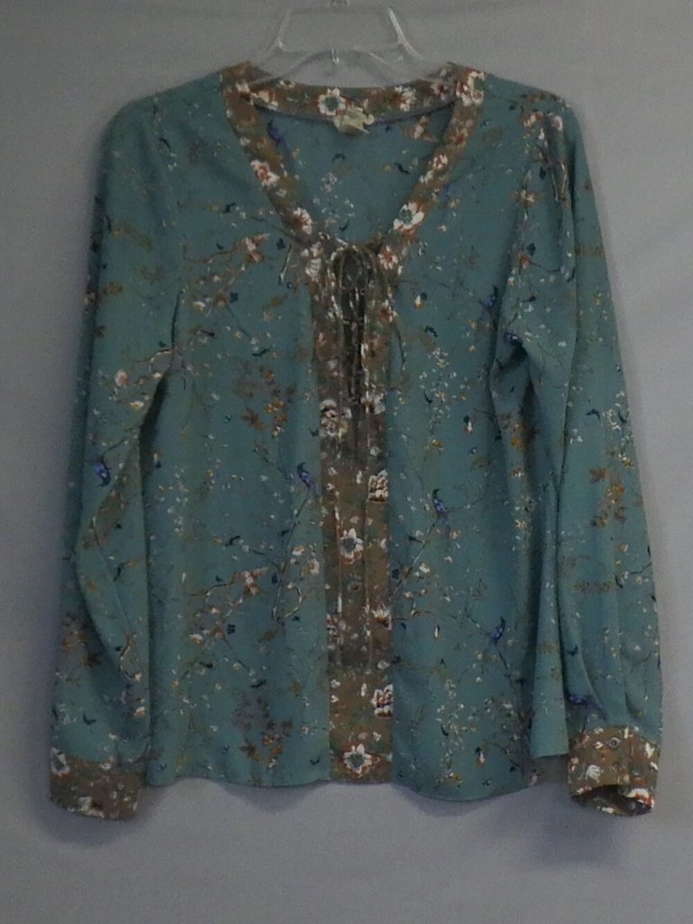 Gimmicks Floral Lace-Up Blouse A580
